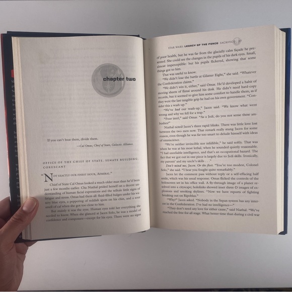 2/$50 -  Star Wars - Legacy of the Force - Sacrifice by Karen Traviss - Picture 12 of 15